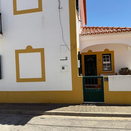 Quarto Duplo Com Terraco E Casa De Banho Privativa - Em Casa De Praia Em Almograve - Trilho Dos Pescadores المظهر الخارجي الصورة